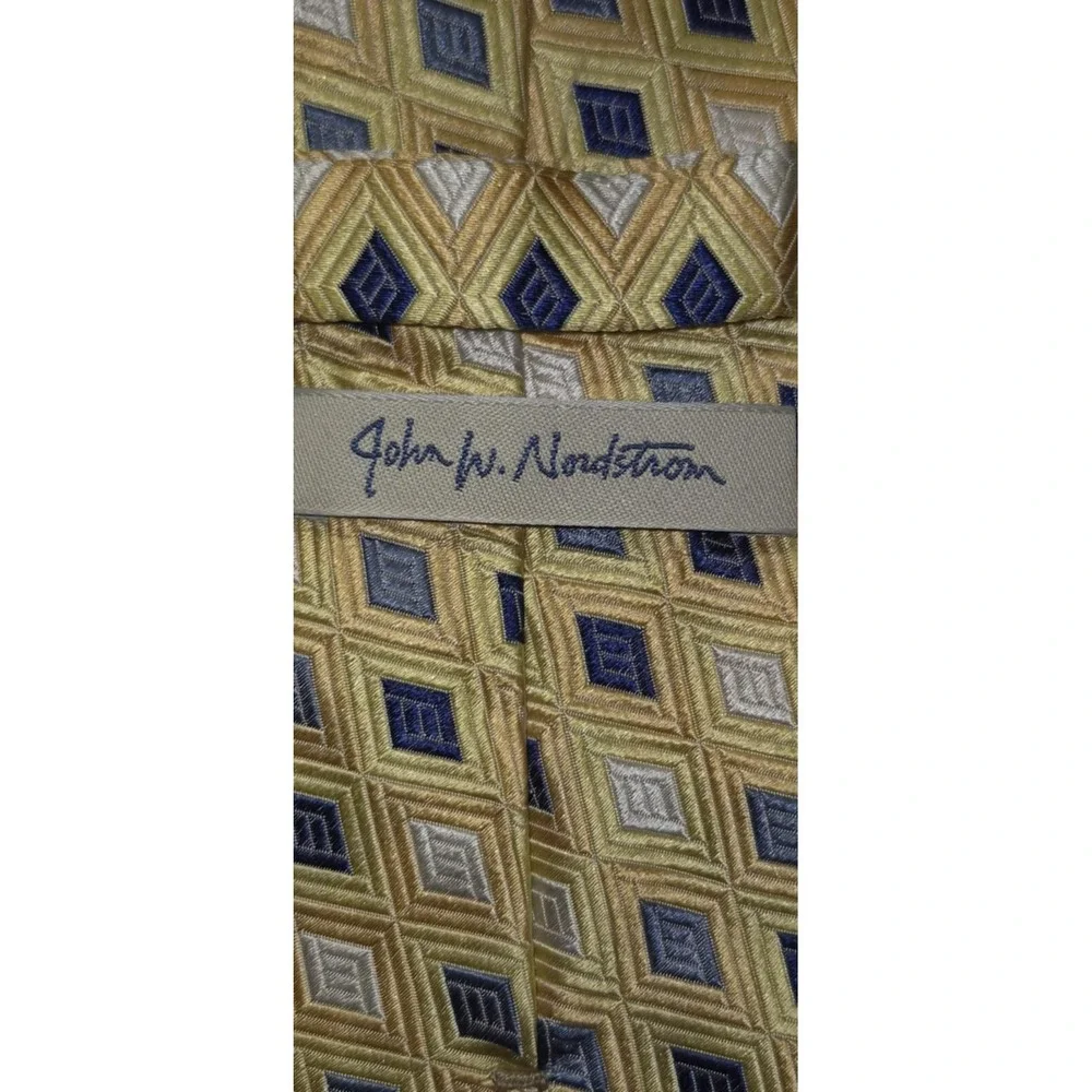 John W. Nordstrom Jacquard 100% Silk Tie Textured Gold Blue Executive Boardroom‎